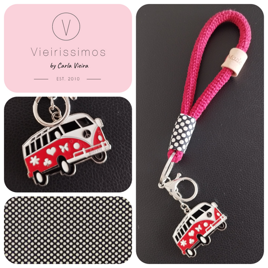 Porta-Chaves 'Mini-Bus' — Crochê & Algodão